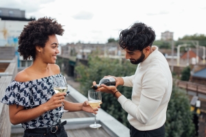 Does being attractive make you drink more?